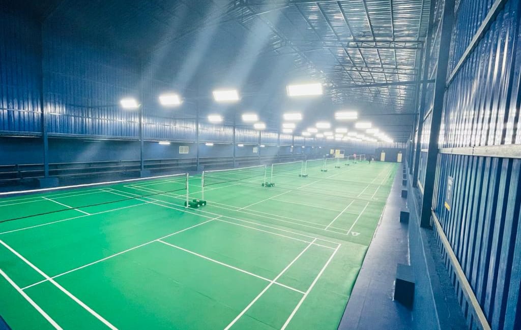 The Complete Guide to Badminton Rules: Master the Game with These Essential Tips